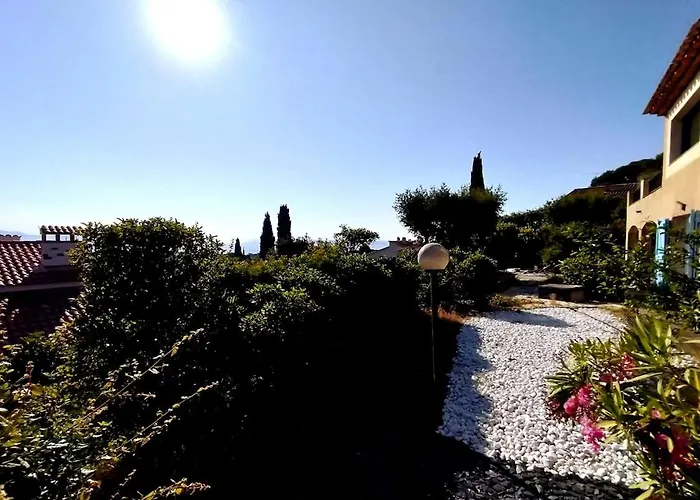 Panoramic Sea View House فيلة
